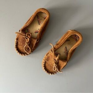 Minnetonka Toddler Leather Vintage Moccasins 6 Brown Slip On Comfort Boho Navajo